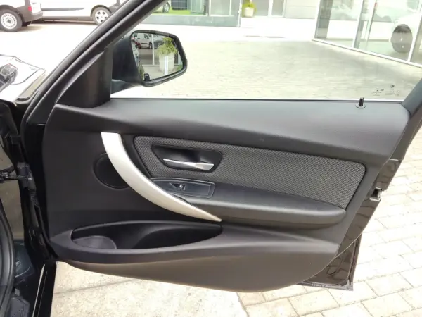 BMW 316 d Line Sport 20