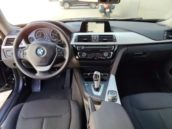 BMW 418 Gran Coupé d Advantage Auto 24