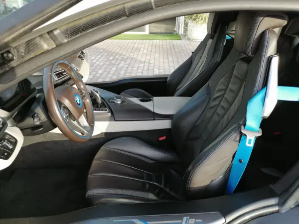 BMW i8 Standard 40