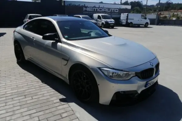BMW M4 7