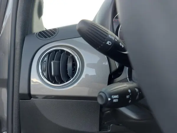 Fiat 500C 1.0 Hybrid 38