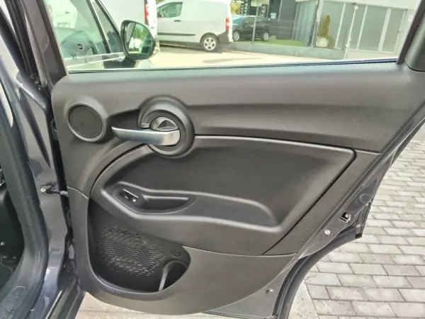 Fiat 500X 1.3 MJ Connect 17