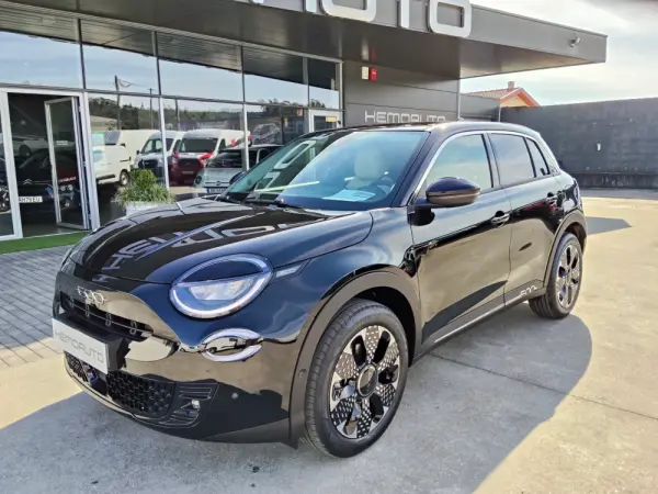 Fiat 600 1.2 Hybrid La Prima 2