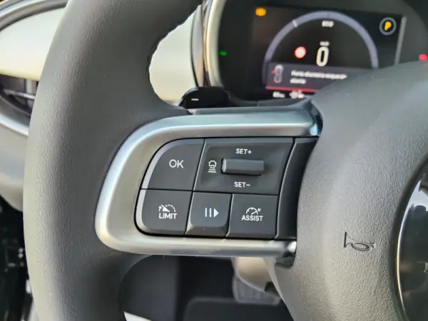 Fiat 600 1.2 Hybrid La Prima 37