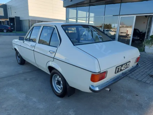Ford Escort 1.3 6