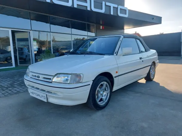 Ford Escort Cabrio 1.4 Luxury 2