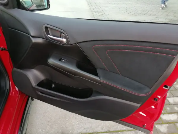 Honda Civic 2.0 i-VTEC Type-R 25