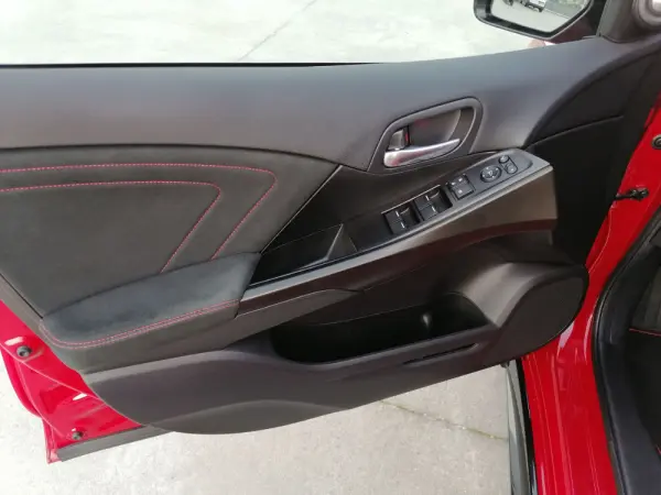 Honda Civic 2.0 i-VTEC Type-R 29