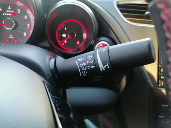 Honda Civic 2.0 i-VTEC Type-R 36