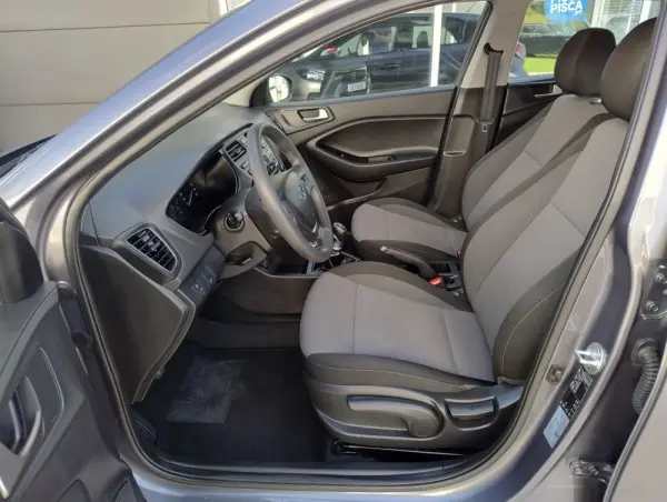 Hyundai i20 1.1 CRDi Access Plus 12