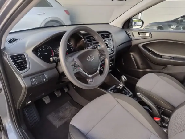 Hyundai i20 1.1 CRDi Access Plus 14
