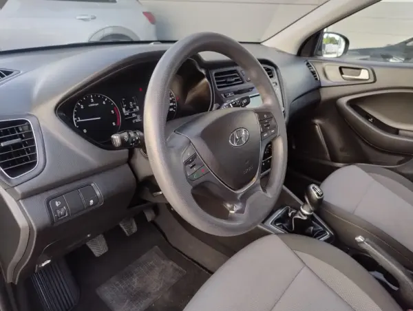 Hyundai i20 1.1 CRDi Access Plus 25