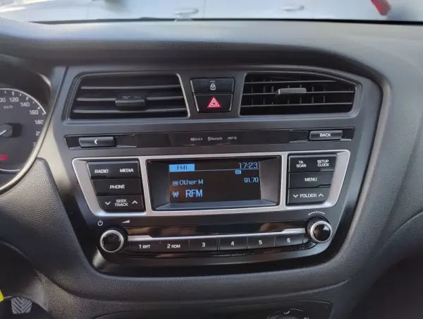 Hyundai i20 1.1 CRDi Access Plus 28