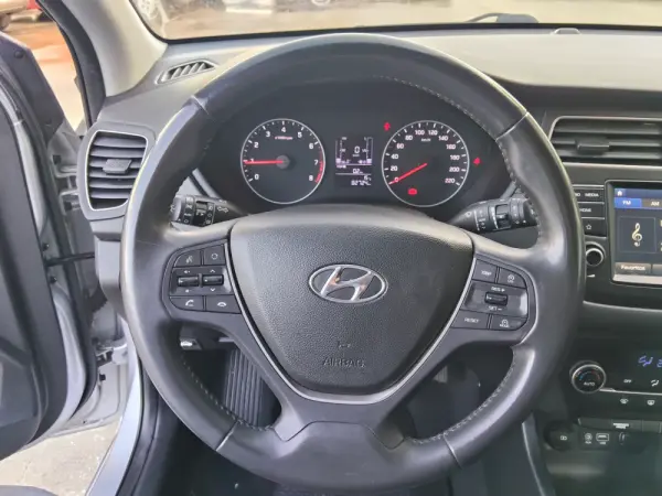 Hyundai i20 1.0 T-GDi Style 26