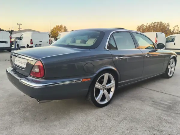 Jaguar XJ XJ6 2.7 D V6 Sovereign 7