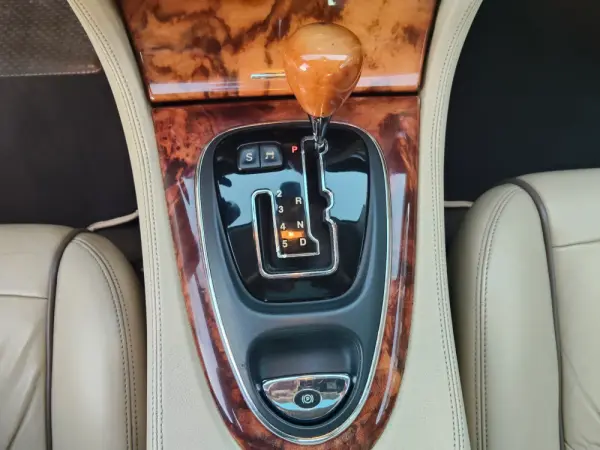 Jaguar XJ XJ6 2.7 D V6 Sovereign 38