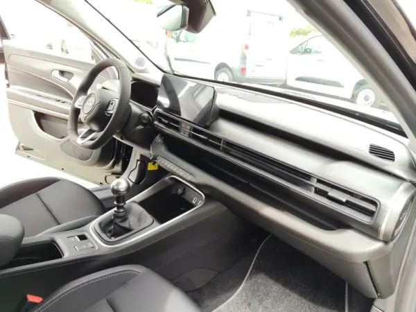 Jeep Avenger 1.2 GSE T3 Altitude 19