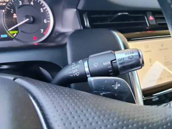 Land Rover Discovery Sport P300e AWD Dynamic SE 45