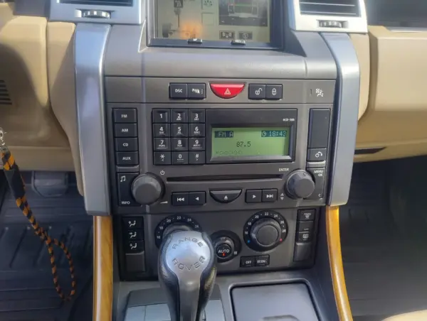 Land Rover Range Rover Sport 2.7 TDV6 HSE 29