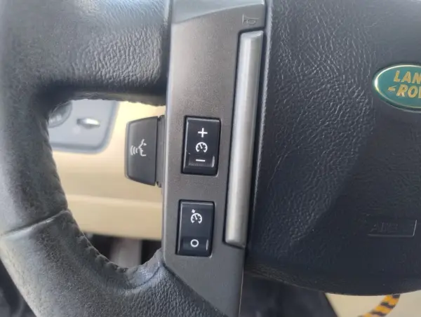 Land Rover Range Rover Sport 2.7 TDV6 HSE 34