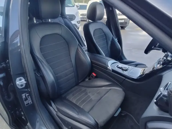 Mercedes-Benz C 300 C 300 de AMG Line 37