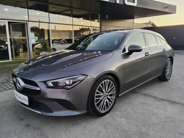 Mercedes-Benz CLA 180 d Progressive Aut. 2