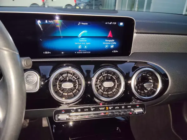 Mercedes-Benz CLA 180 d Progressive Aut. 25