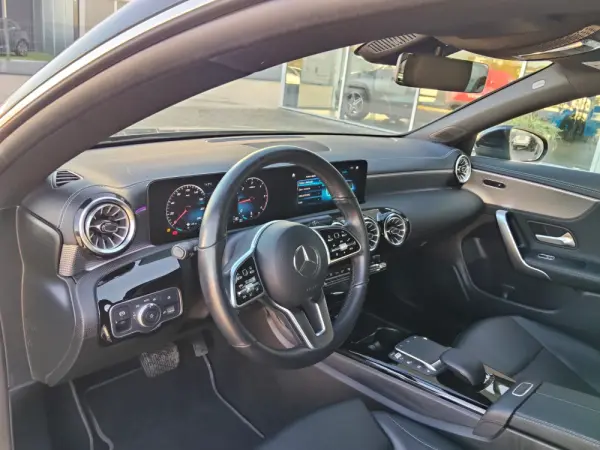 Mercedes-Benz CLA 200 d Progressive Aut. 17