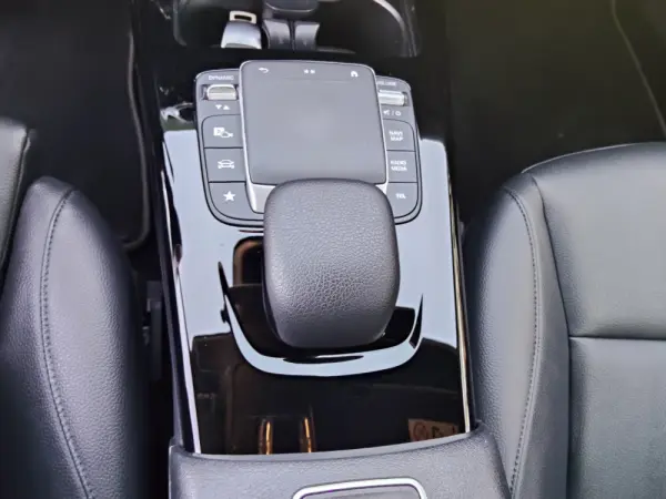 Mercedes-Benz CLA 200 d Progressive Aut. 29