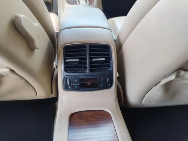 Mercedes-Benz CLS 320 CDi 27