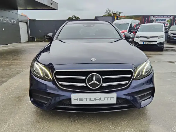 Mercedes-Benz E 220 d AMG Line 4