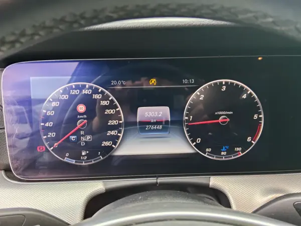 Mercedes-Benz E 220 d AMG Line 39