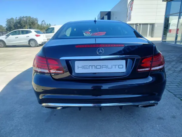 Mercedes-Benz E 250 BlueTEC Auto 8
