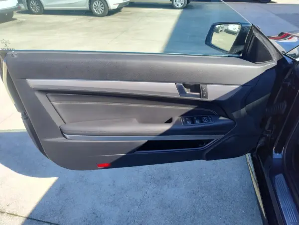 Mercedes-Benz E 250 BlueTEC Auto 12