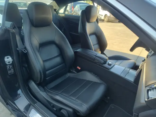 Mercedes-Benz E 250 BlueTEC Auto 19