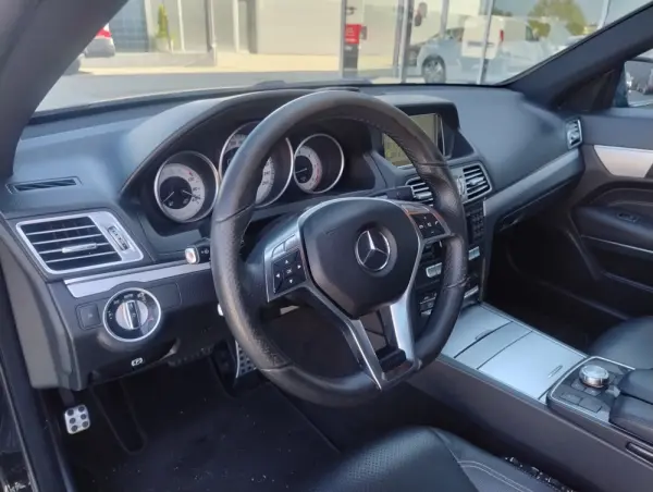 Mercedes-Benz E 250 BlueTEC Auto 20