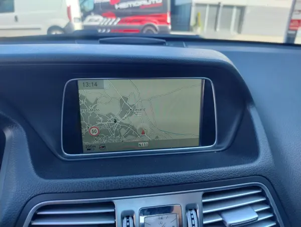 Mercedes-Benz E 250 BlueTEC Auto 24