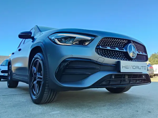 Mercedes-Benz GLA 250 AMG Line 14