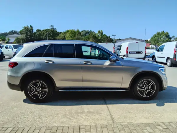 Mercedes-Benz GLC 220 d 4Matic 6