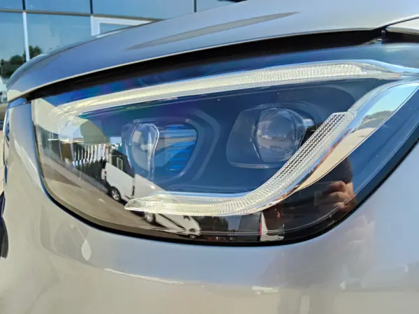 Mercedes-Benz GLC 220 d 4Matic 12