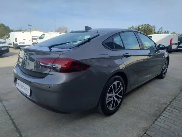 Opel Insignia Grand Sport 1.5 T Business Edition 7