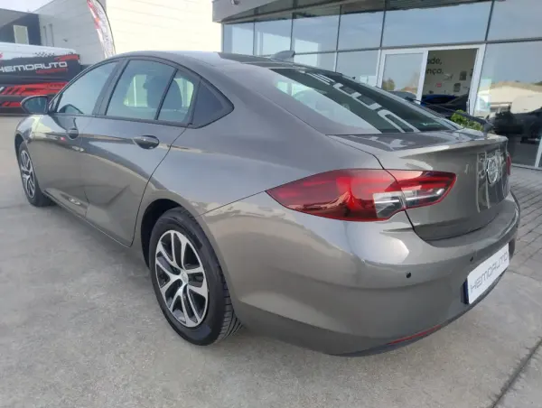 Opel Insignia Grand Sport 1.5 T Business Edition 10