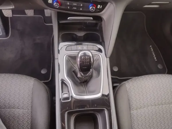 Opel Insignia Grand Sport 1.5 T Business Edition 25