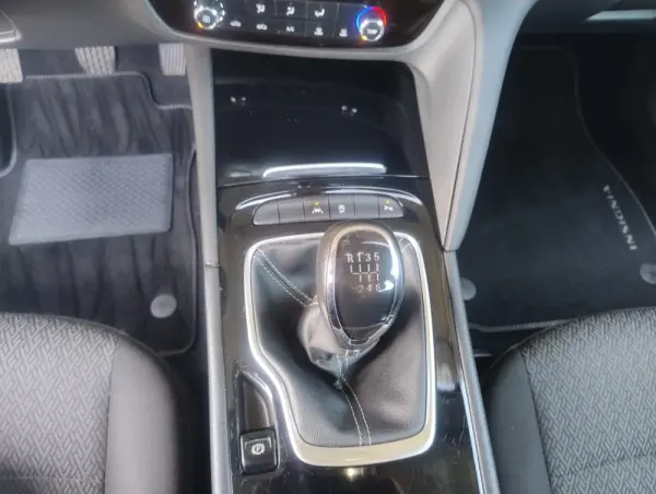 Opel Insignia Sports Tourer 1.6 CDTi Business Edition 24