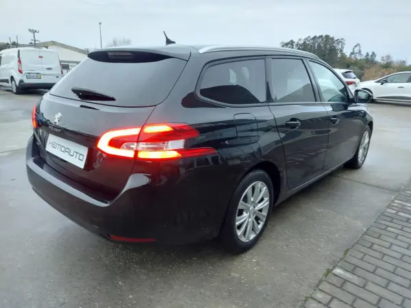 Peugeot 308 1.5 BlueHDi Style 5