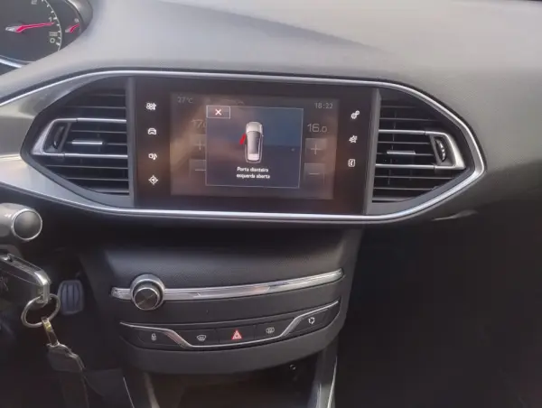 Peugeot 308 SW 2.0 BlueHDi Allure 26