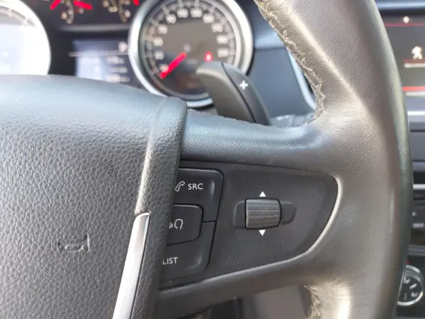 Peugeot 508 BlueHDi 120 EAT6 Stop&Start Active 33