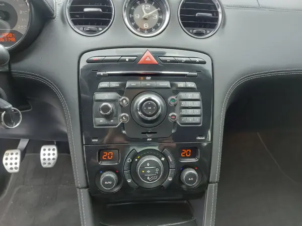 Peugeot RCZ 1.6 THP 23