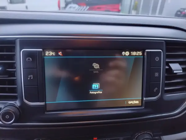 Peugeot Traveller 1.5 BlueHDi L2H1 Active Standard 29