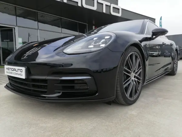 Porsche Panamera 4S 6